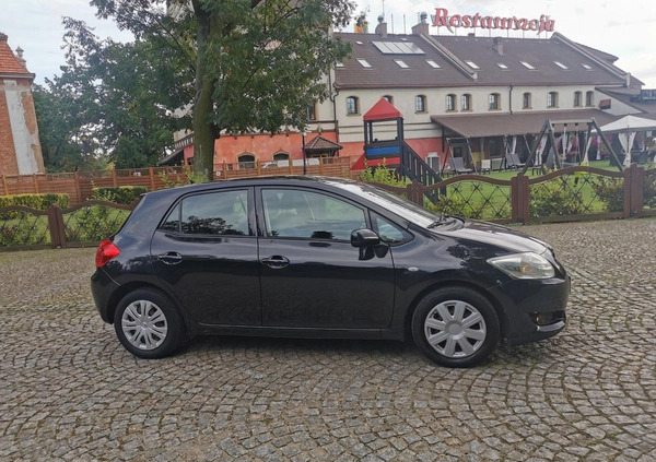 Toyota Auris cena 17900 przebieg: 221520, rok produkcji 2010 z Legnica małe 67